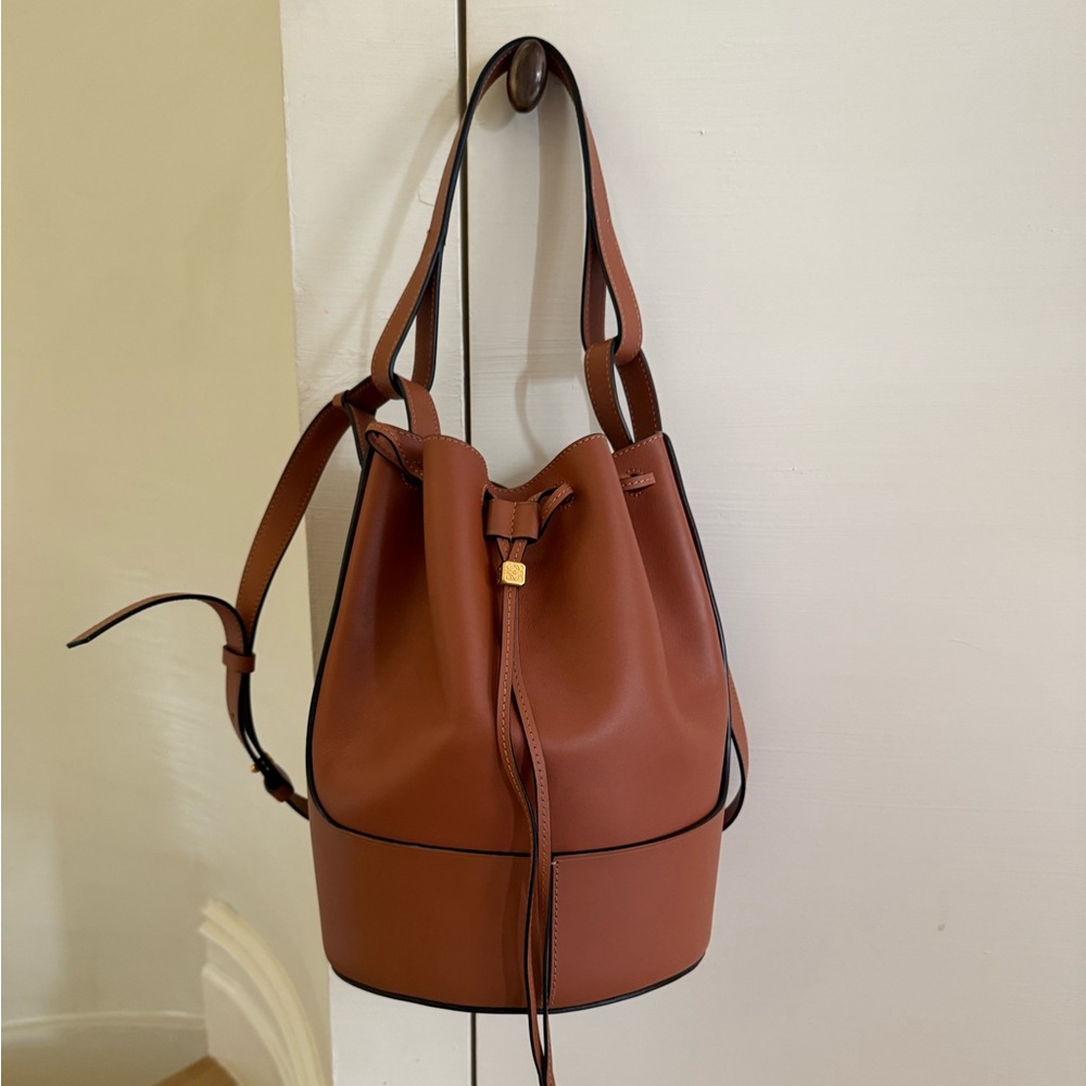 Loewe Brown Leather balloon Bag large